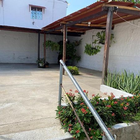 Cactus City Hostel Confort Ríohacha المظهر الخارجي الصورة
