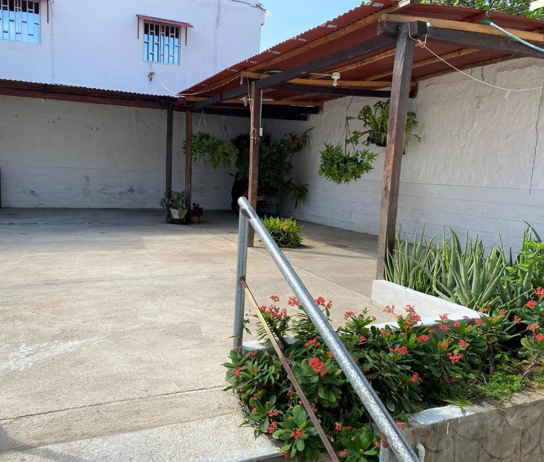 Cactus City Hostel Confort Ríohacha المظهر الخارجي الصورة